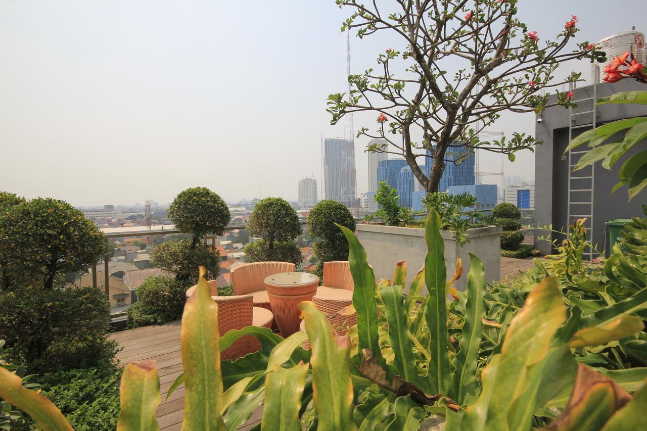 Harvia Suites Kebon Jeruk 자카르타 외부 사진