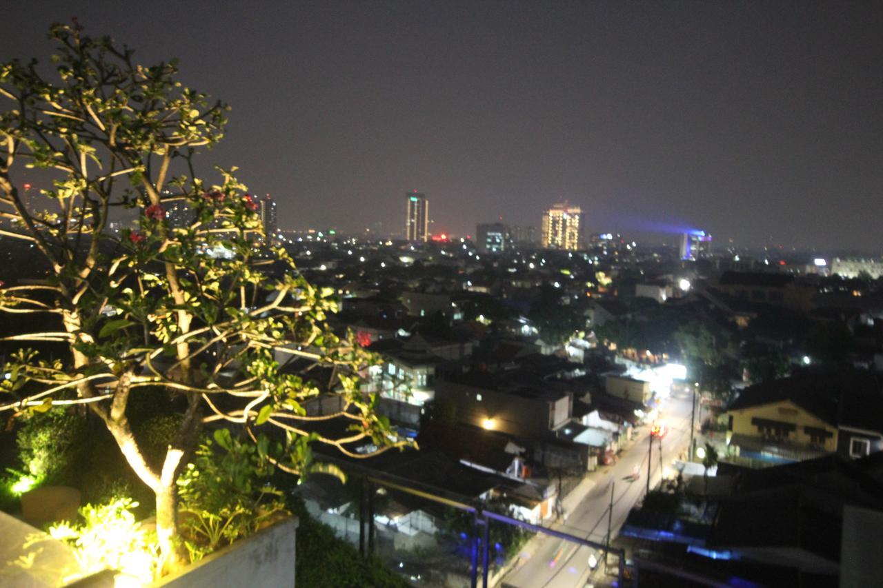 Harvia Suites Kebon Jeruk 자카르타 외부 사진