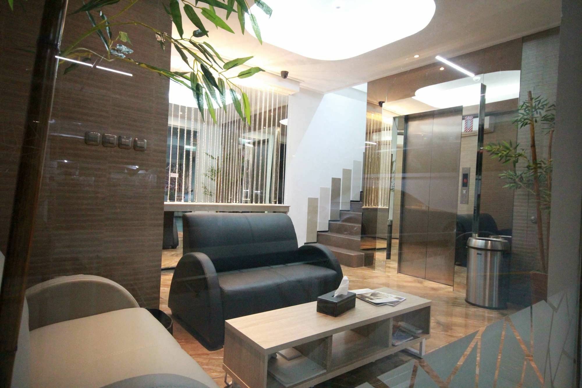 Harvia Suites Kebon Jeruk 자카르타 외부 사진
